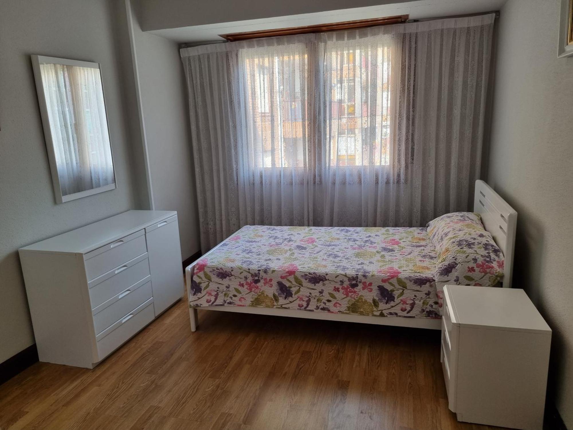 Apartamento Con Garaje Opcional Con 2 Banos Cerca Ayuntamiento Appartement Bilbao Buitenkant foto
